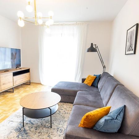 Rhein-Lahn Living - Modernes Design - Balkon Mit Aussicht - Zentrale Lage Nahe Rhein Und Martinsburg Leilighet Lahnstein Eksteriør bilde