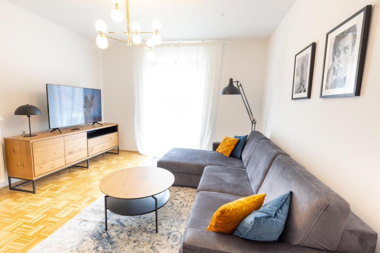 Rhein-Lahn Living - Modernes Design - Balkon Mit Aussicht - Zentrale Lage Nahe Rhein Und Martinsburg Leilighet Lahnstein Eksteriør bilde