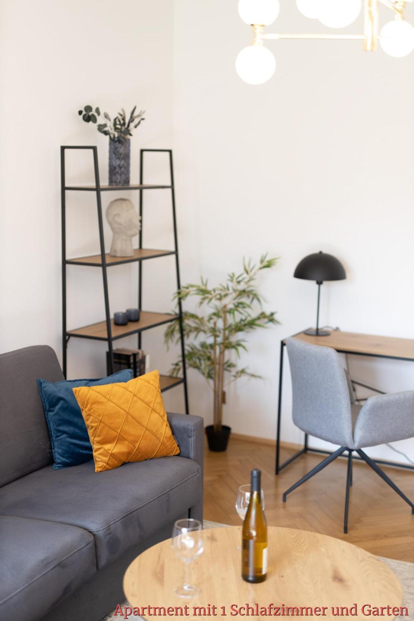 Rhein-Lahn Living - Modernes Design - Balkon Mit Aussicht - Zentrale Lage Nahe Rhein Und Martinsburg Leilighet Lahnstein Eksteriør bilde